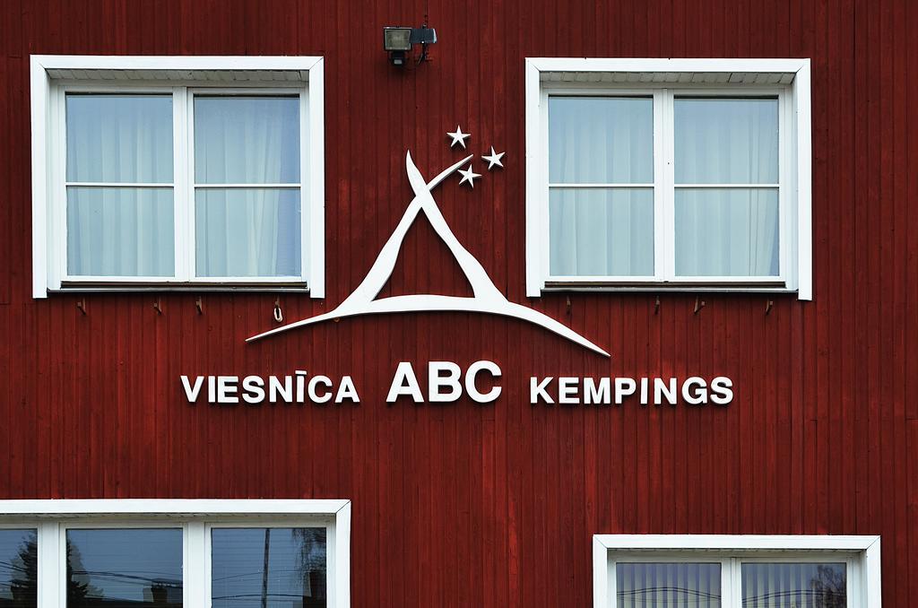 Hotel Abc Airport Рига Экстерьер фото