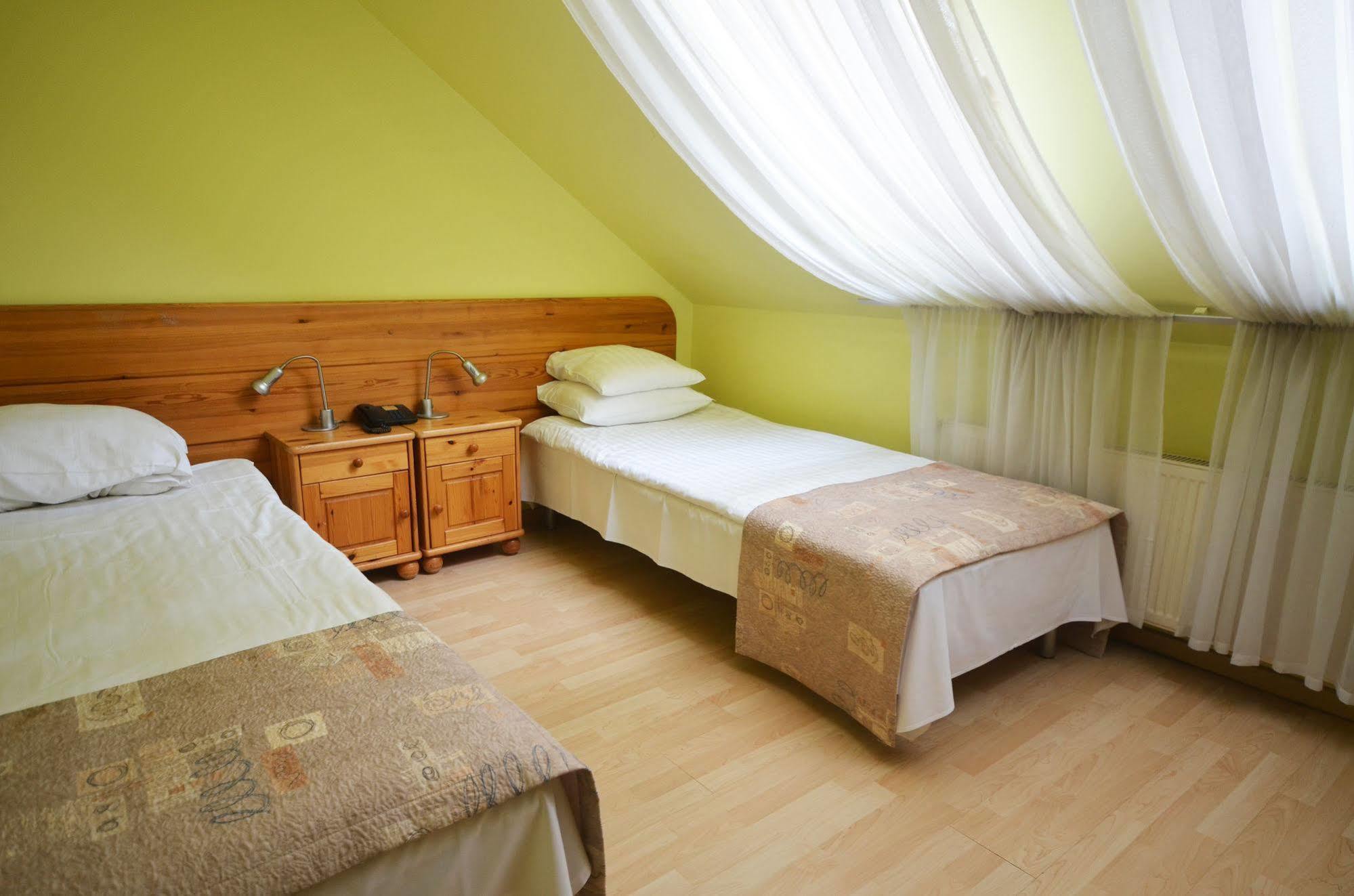 Hotel Abc Airport Рига Экстерьер фото